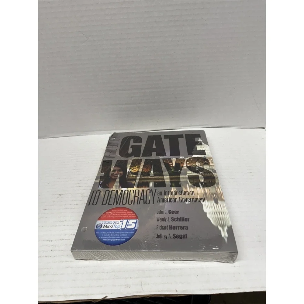 Gateways to Democracy : An Introduction to American Government Loose Leaf Paper